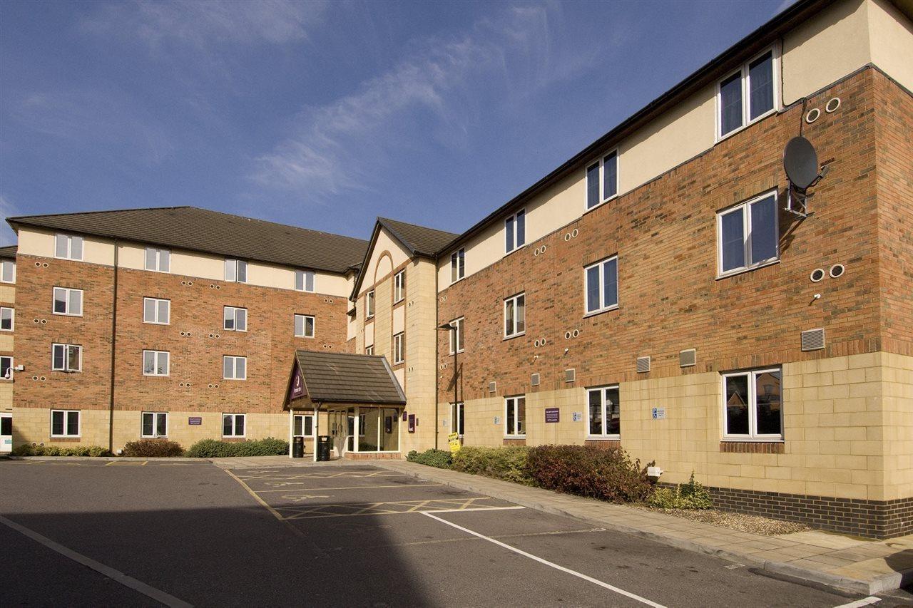 Premier Hotel